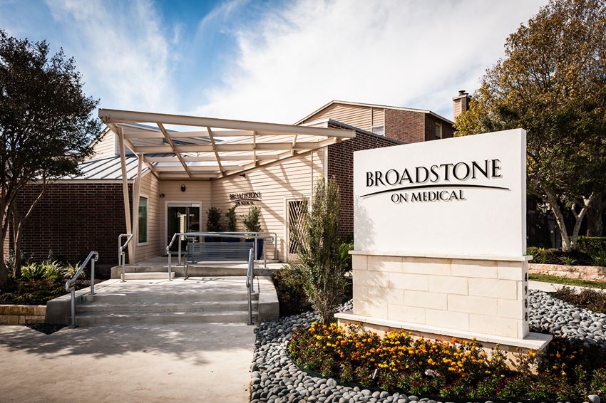 Broadstone Medical Apartments, 4900 Medical Drive, San Antonio, TX